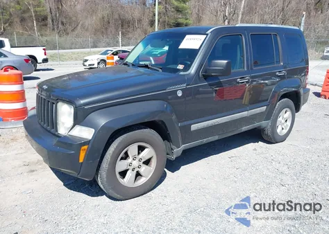 2011 Jeep Liberty Sport z USA, uszkodzony, nr VIN 1J4PN2GK6BW518711
